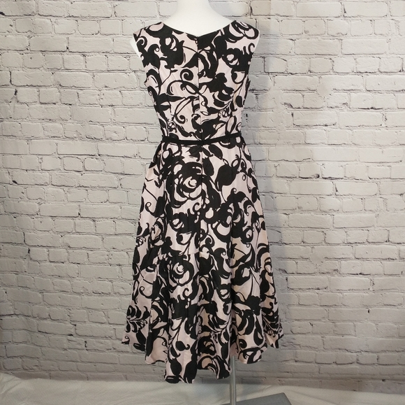 Taylor vintage style dress - Picture 6 of 9